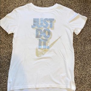 Nike Girls Shirt